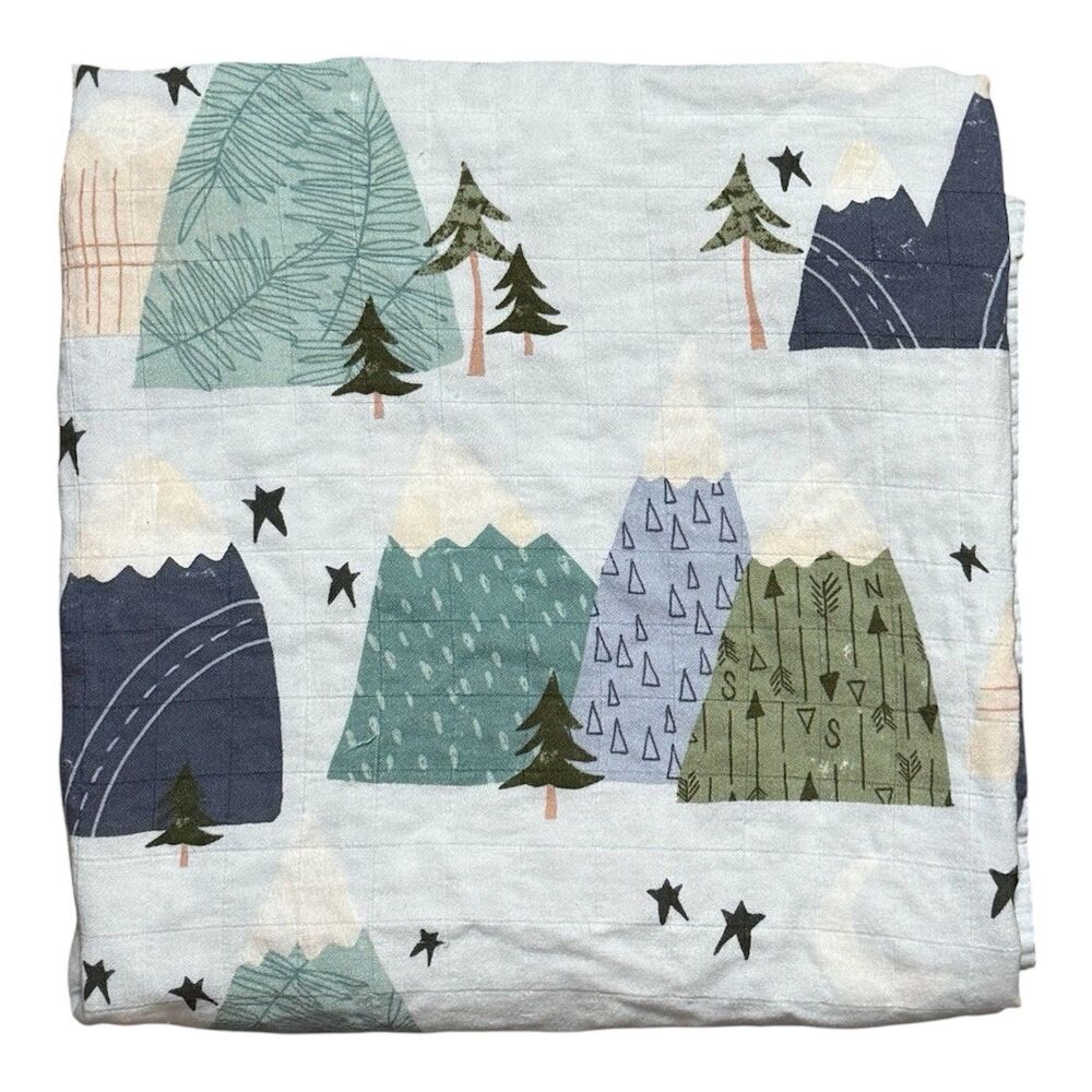 Bass Pro Shops Baby Swaddle Blanket Mountains 43 x 45 in